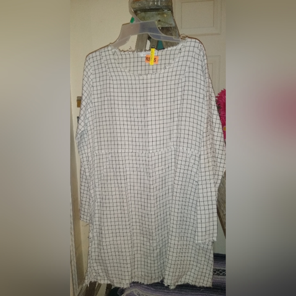 Linen pocket dress